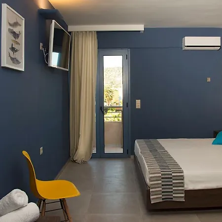 Hotel Compass